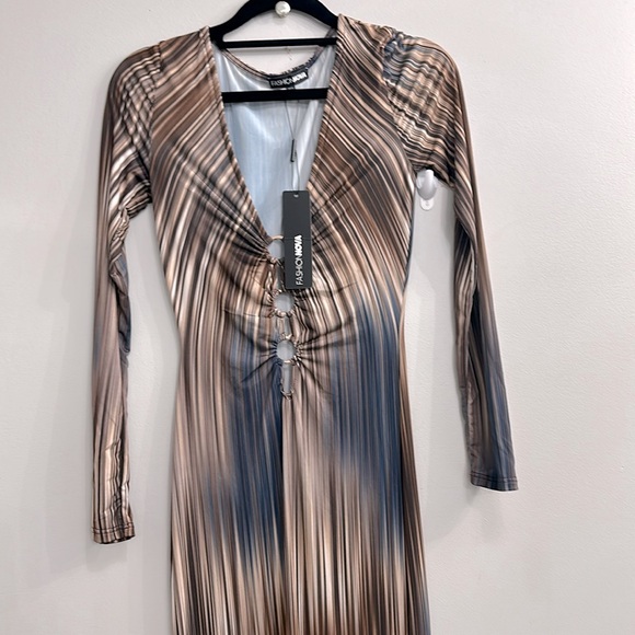 Fashion nova Trying To Impress Maxi Dress - Brown/combo - Picture 5 of 8